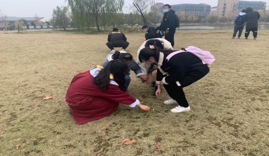 ILM~447%J2]YEO(86AE4(Y7